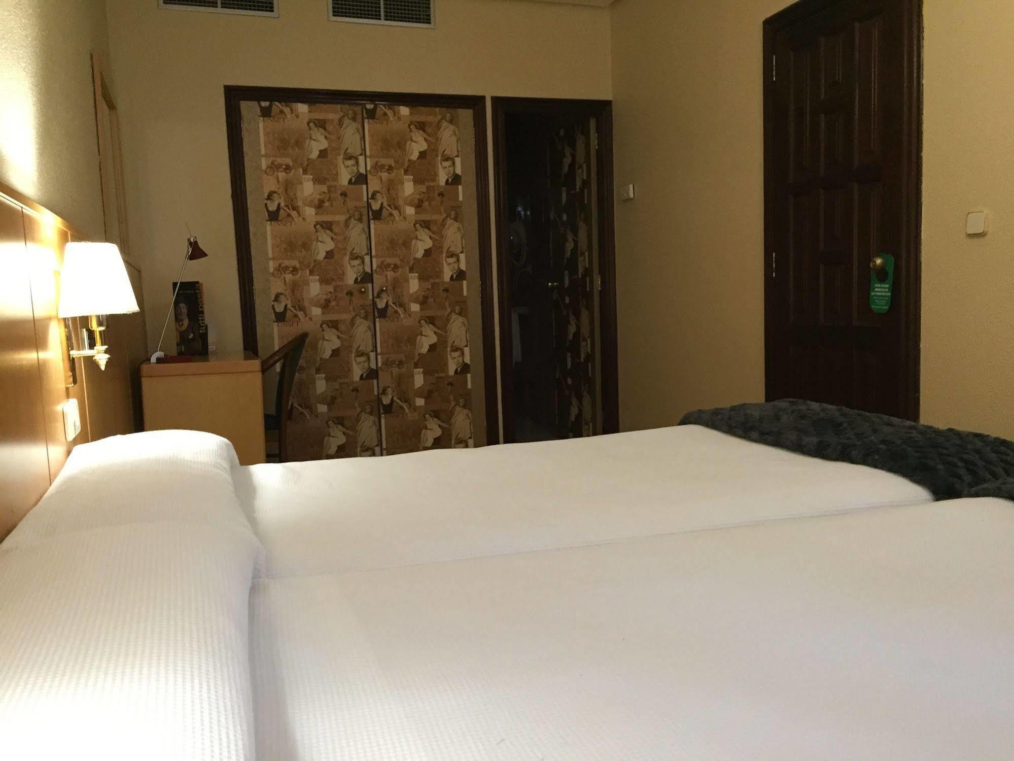 Hotel Del Mar Виго Екстериор снимка